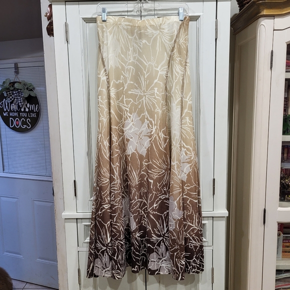 Coldwater Creek Long gradient skirt - Picture 1 of 7